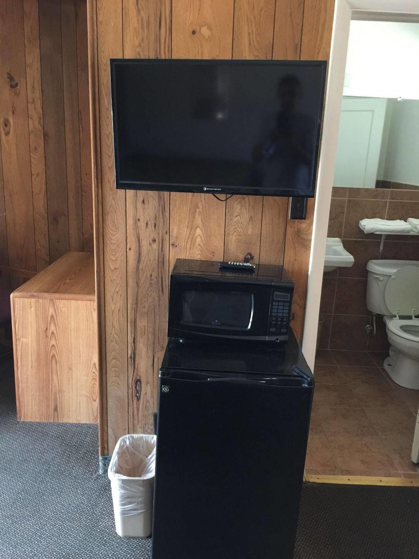 Woodridge Motel Тер От Екстериор снимка