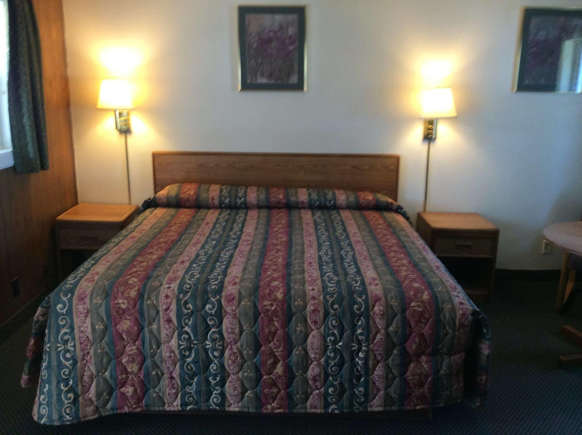 Woodridge Motel Тер От Екстериор снимка